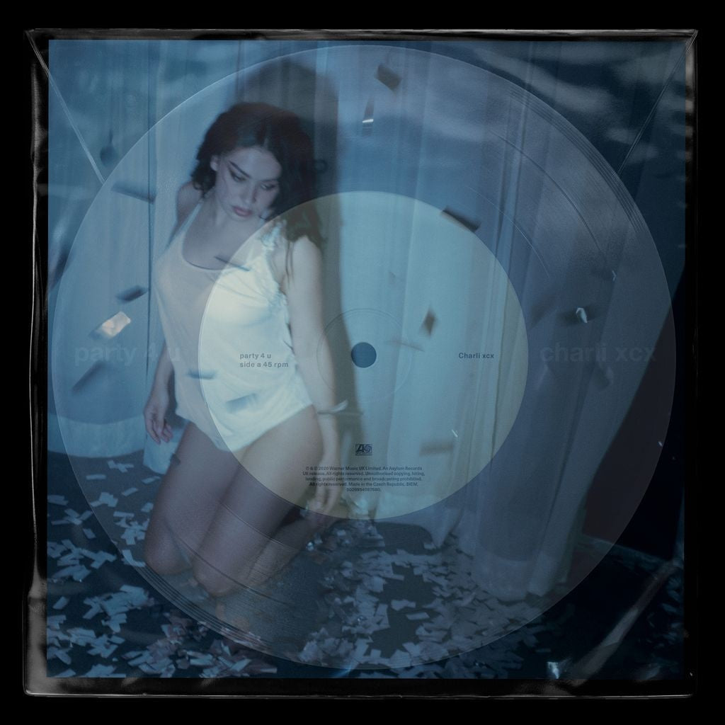 CHARLI XCX - Party 4 U